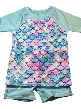 💟 Girls Swimsuit Mermaid Scale Rash Guard and Swim Shorts Two-Piece Set Size: L